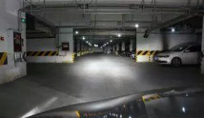 汽車車燈透鏡改裝，原來有這么多的好處,驚訝了吧...